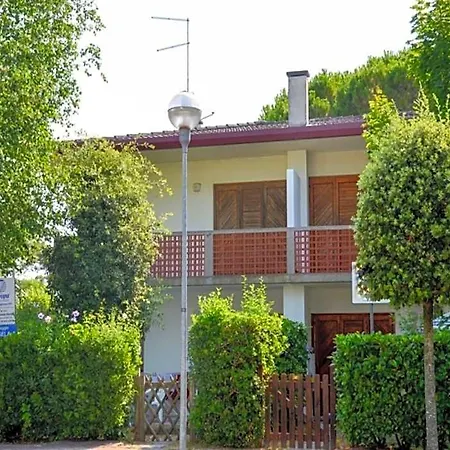 Stunning With Private Garden Perfect For Your Relaxing Hotel *